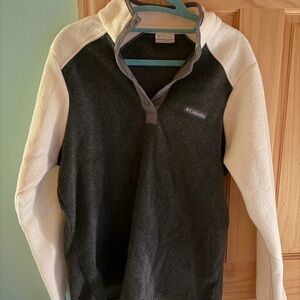 Columbia Gray and Cream Sweater